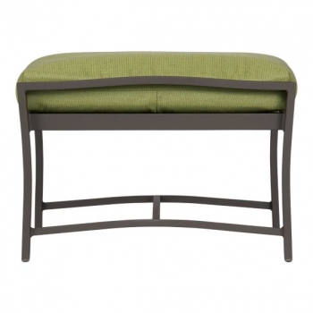 Hocker mit Kissen