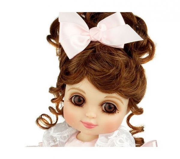 Belle Puppe